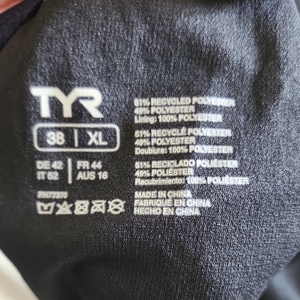 TYR One Piece Athletic Swimsuit Navy Blue Training Lap Swim - Picture 7 of 7